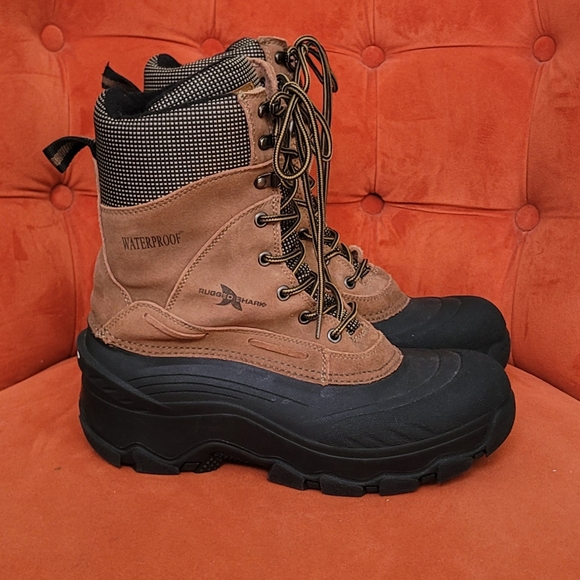 Rugged Shark Insulate Waterproof Snow Boots Mens Size 9 - Picture 1 of 10